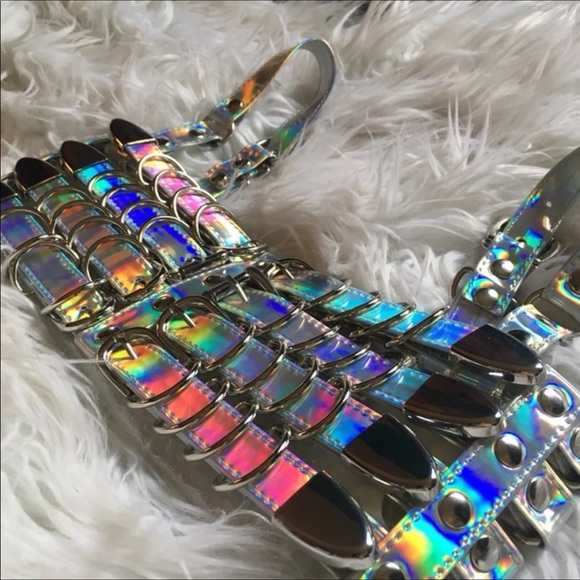 HOLO BACK GIRL SET 🤩 - Picture 7 of 8